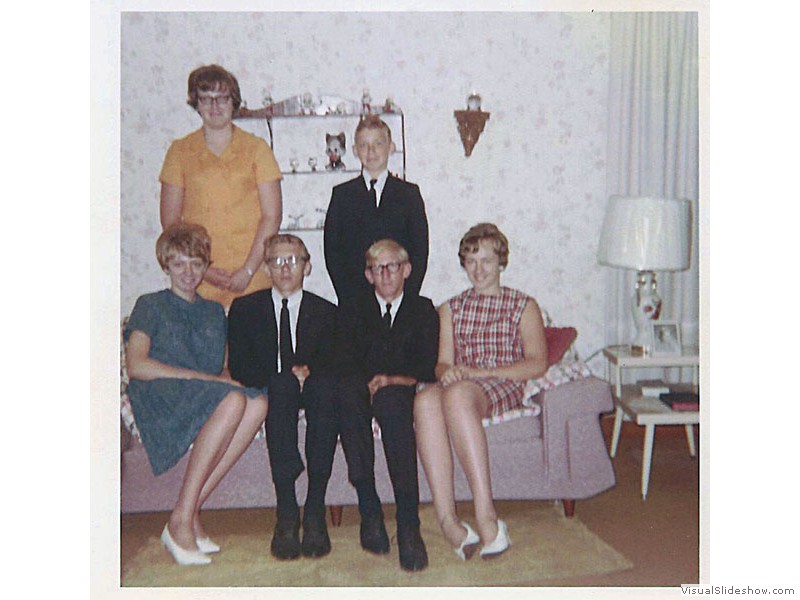 M Kids 1967-08